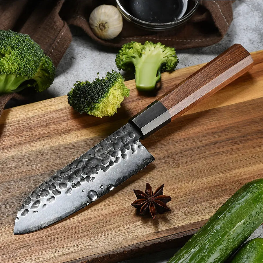 Couteau japonais Santoku en acier Damas forgé à la main - Manche en bois Mkuruti et ébène