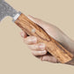 Couteau japonais Santoku en acier Damas - Manche en bois d'olivier